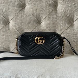 Gucci black Marmont small crossbody